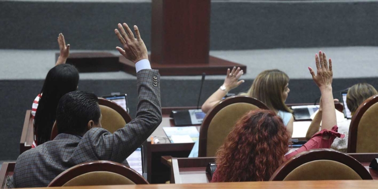 Desde su natal Ejutla, Naty Díaz reiteró que es tiempo de que una mujer sea gobernadora