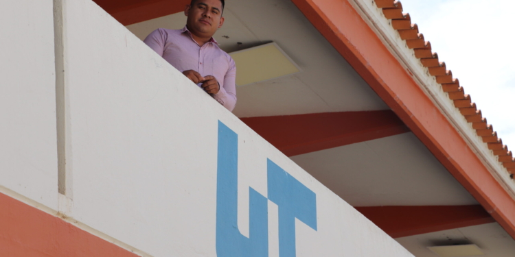 Egresado de la UTSSO representará a Oaxaca y a México en el programa estudiantil BootCamp Colombia