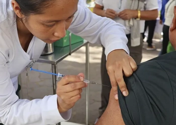 FGEO ejecuta orden de aprehensión por homicidio de su hermano