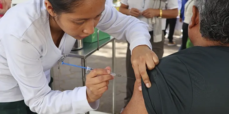 FGEO ejecuta orden de aprehensión por homicidio de su hermano